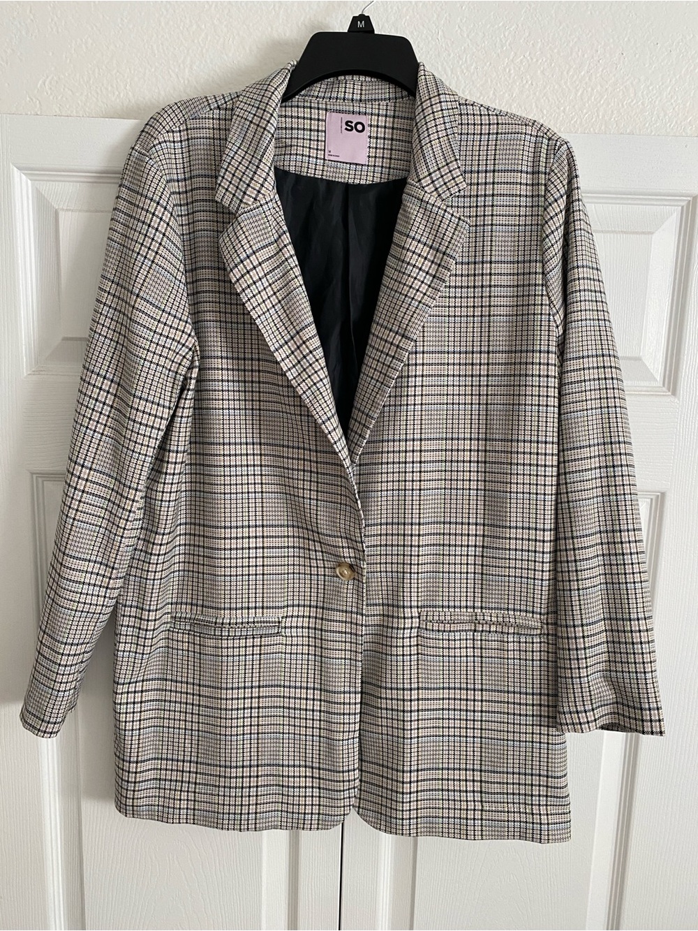 SO Plaid Single-Button Blazer in Beige, Black and Cream